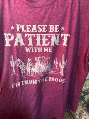 Please Be Patient Vintage Wagon Graphic Tee - Heather Magenta